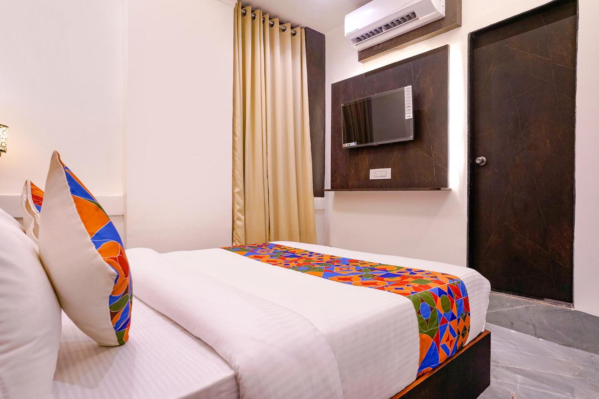 Fabhotel Gateway Bombay Extérieur photo
