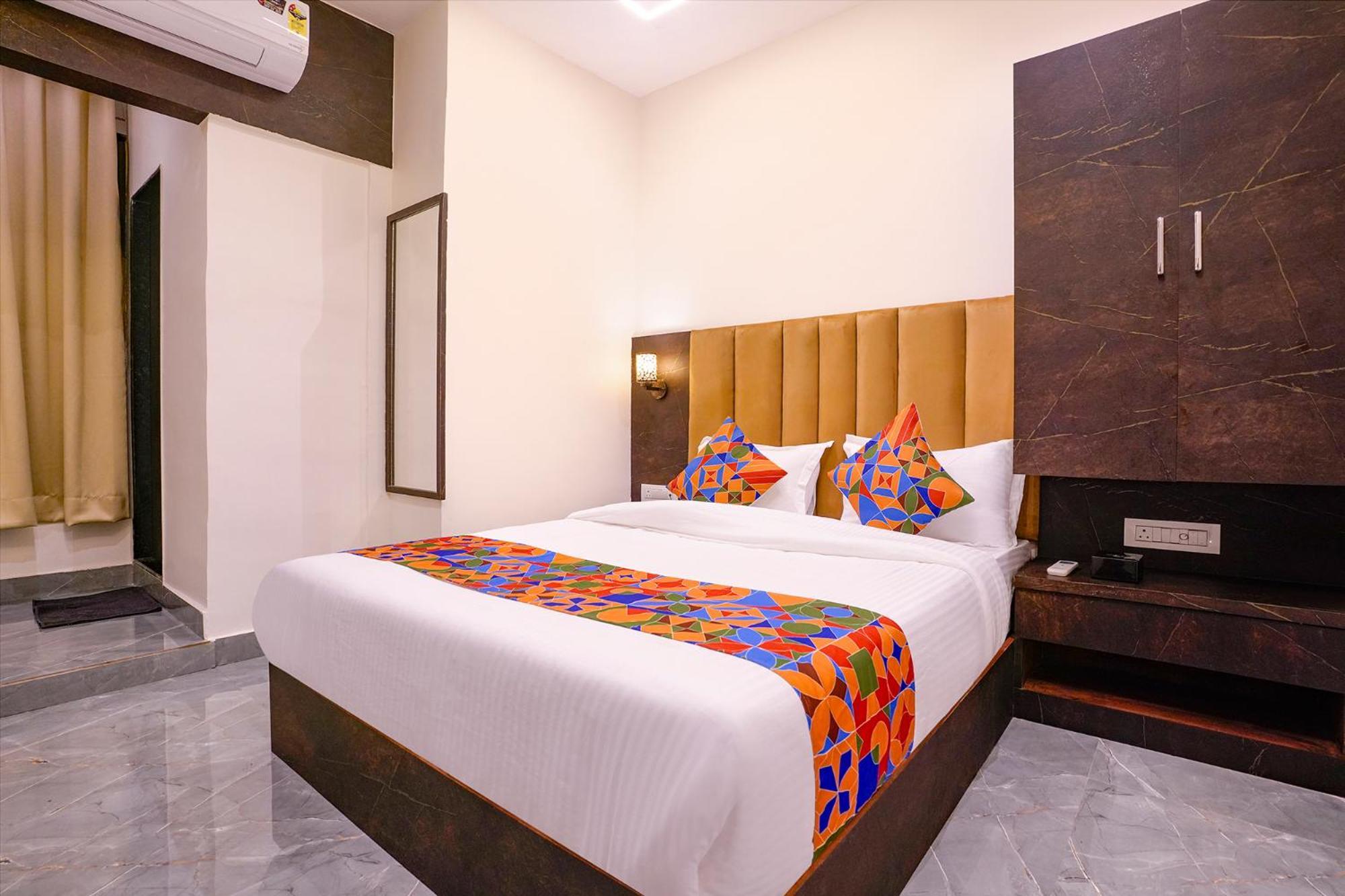 Fabhotel Gateway Bombay Extérieur photo