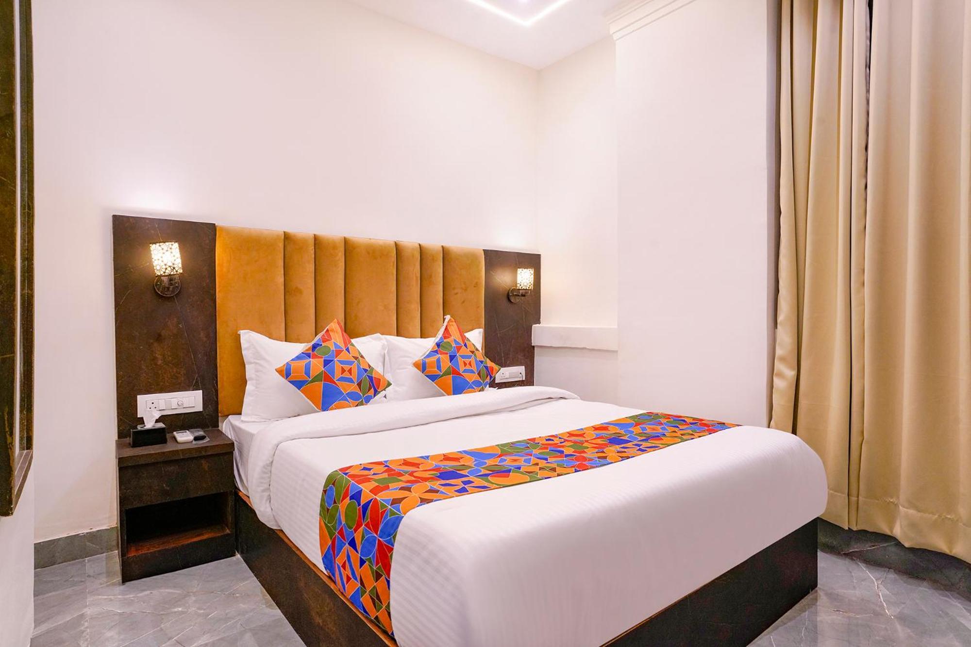 Fabhotel Gateway Bombay Extérieur photo